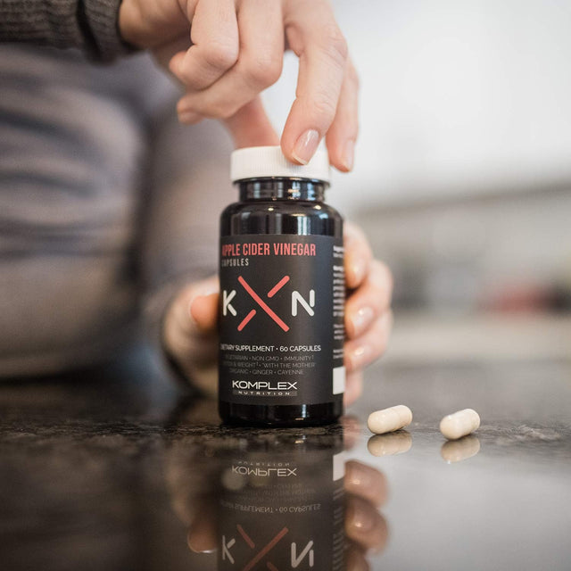 Komplex Nutrition Organic Apple Cider Vinegar Capsules, Improve Digestion and Detox, ACV Powder with Mother, 60 Vegan and Gluten-Free Supplement Pills, Ginger Extract Gingerols, Cayenne Powder