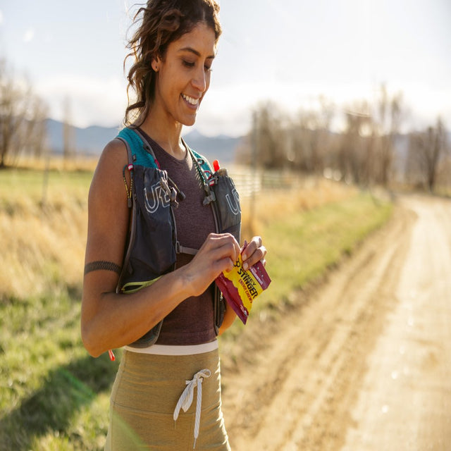 Honey Stinger Organic Energy Chews, Pomegranate Passionfruit, 12 Ct