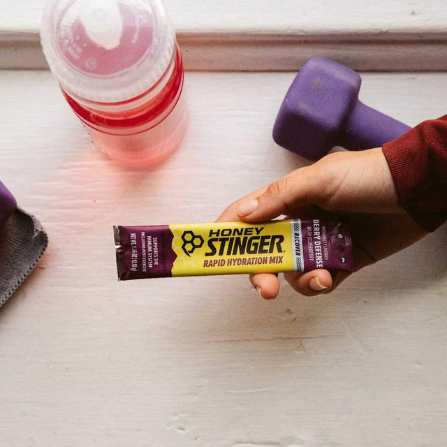 Honey Stinger-Berry Defense Rapid Hydration Mix- RECOVER-10 Count