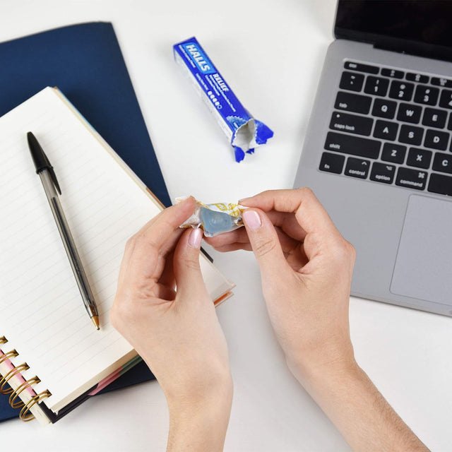 Halls Cough Drops, Ice Peppermint (Box of 20)