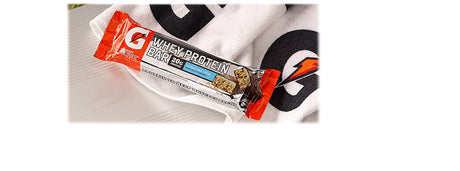 Gatorade Whey Protein Recover Bars, Cookies & Crème, 2.8 Ounce Bars (12 Count)